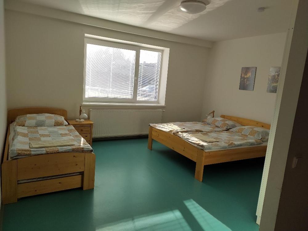 Apartmany Dalov Sternberk Exterior photo